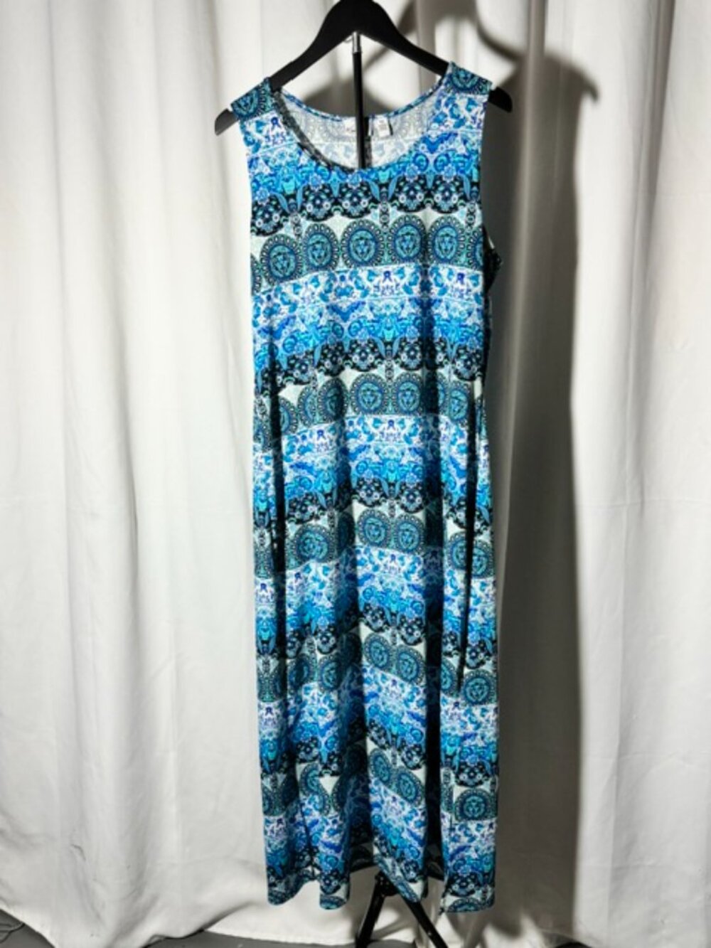 Sleeveless Maxi Dress - Size PXL - Blue